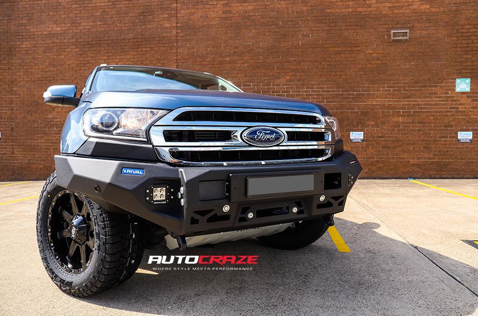 FORD EVEREST BLADE OR MATTE BLACK 